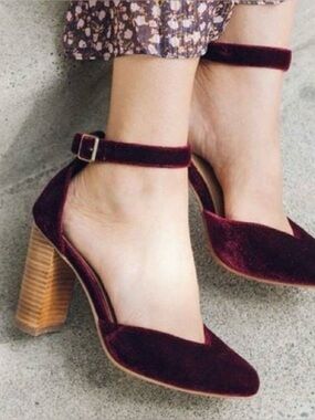 Soludos Collette Heel Stacked Heel Maroon Velvet 9